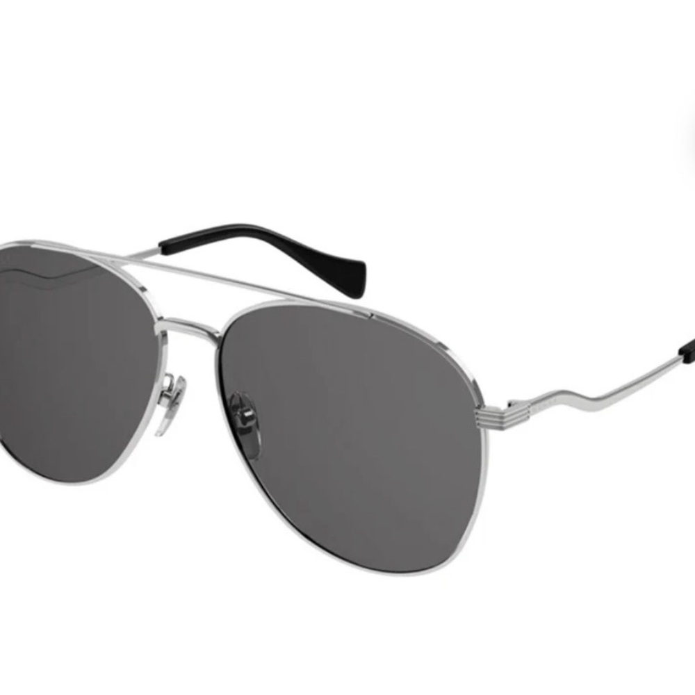 Gucci Silver Aviator Sunglasses with Black Lenses